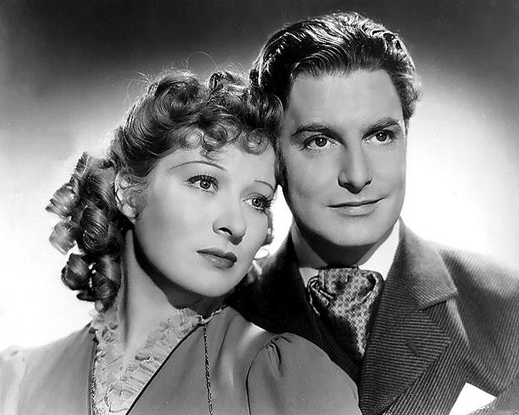 Greer Garson and Robert Donat in the film Goodbye Mr. Chips